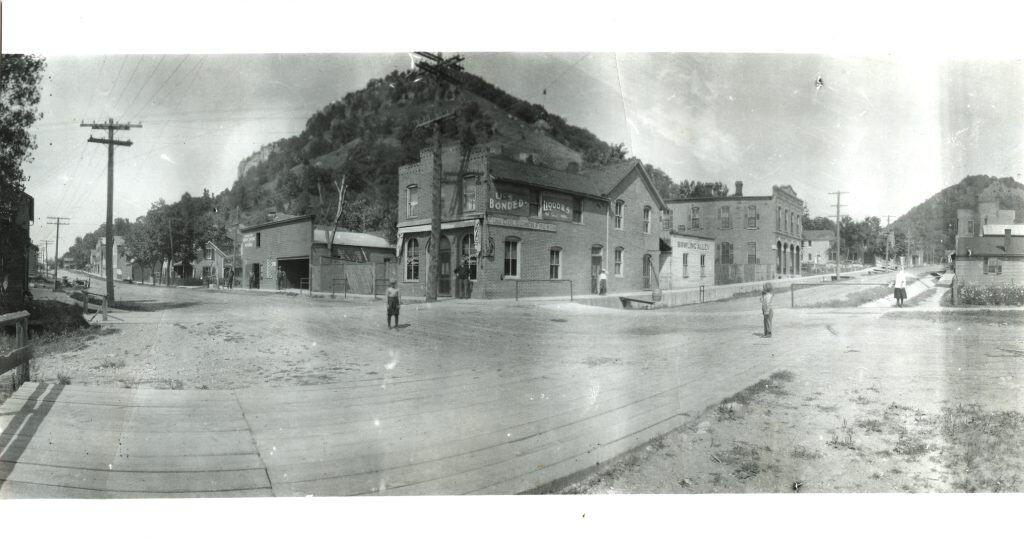 Fc.5 - Buffalo County Historical Society