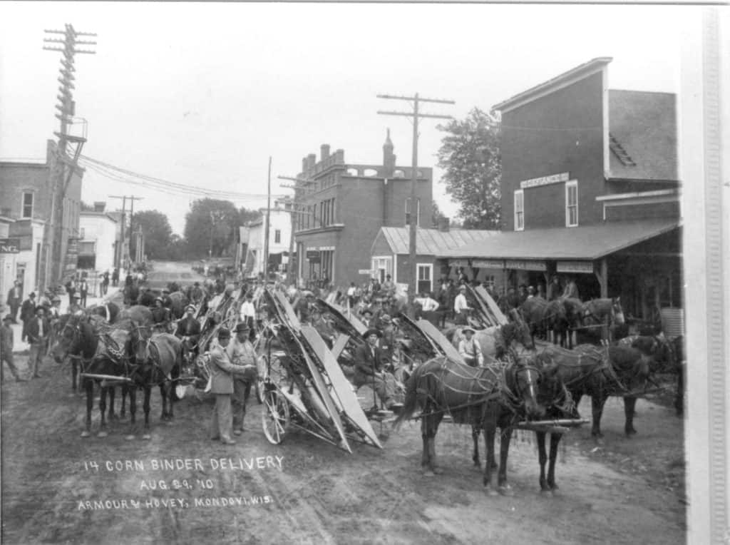 Mondovi.3 - Buffalo County Historical Society
